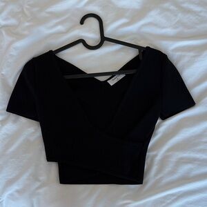 Aritzia Black Short‑Sleeve Wrap Crop Top